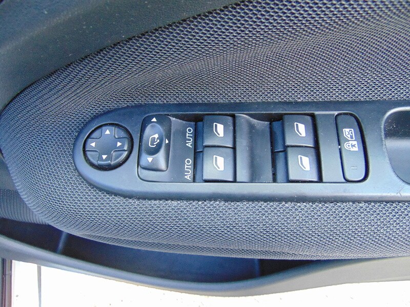 Used Citroen C3 Picasso 2016 for sale - 77042383: Photo 22