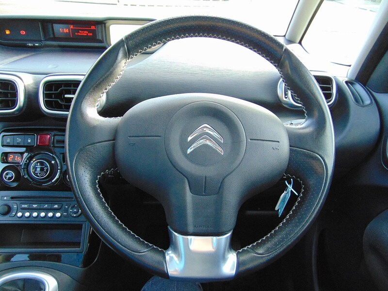 Used Citroen C3 Picasso 2016 for sale - 77042383: Photo 24