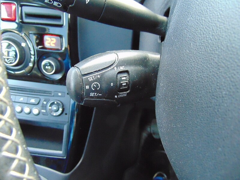 Used Citroen C3 Picasso 2016 for sale - 77042383: Photo 27