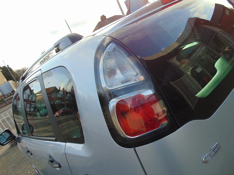 Used Citroen C3 Picasso 2016 for sale - 77042383: Photo 38