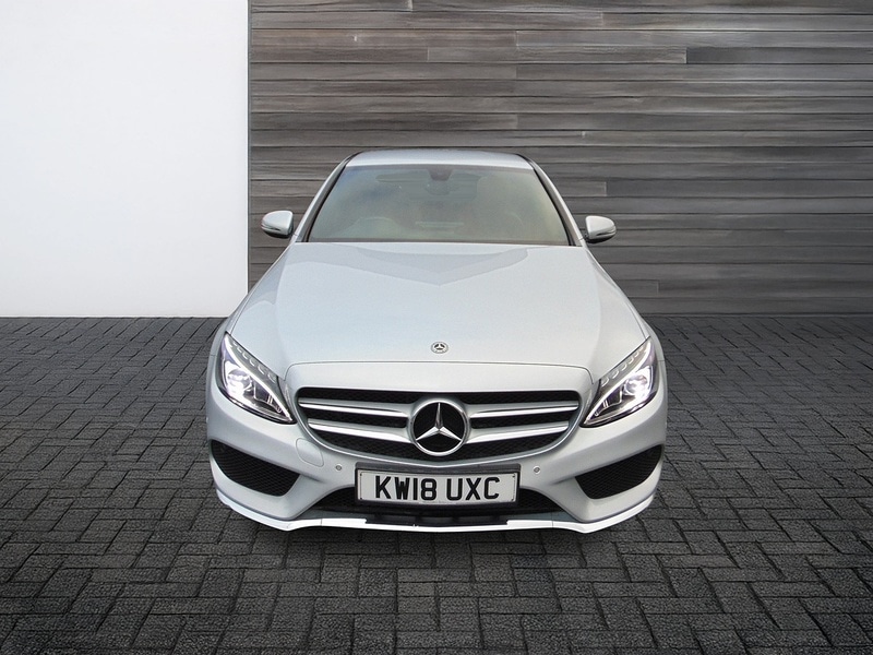 Used Mercedes-Benz C Class 2018 for sale - 77042421: Photo 2