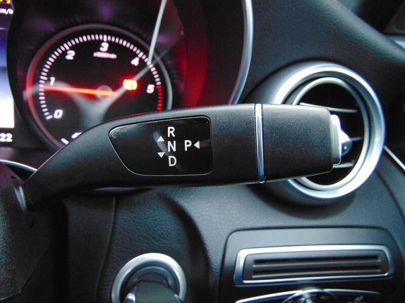 Used Mercedes-Benz C Class 2018 for sale - 77042421: Photo 31