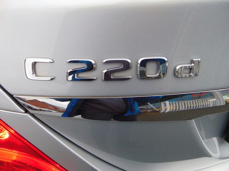 Used Mercedes-Benz C Class 2018 for sale - 77042421: Photo 45