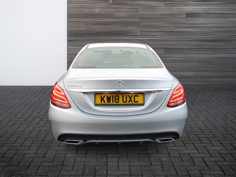 Used Mercedes-Benz C Class 2018 for sale - 77042421: Photo 6