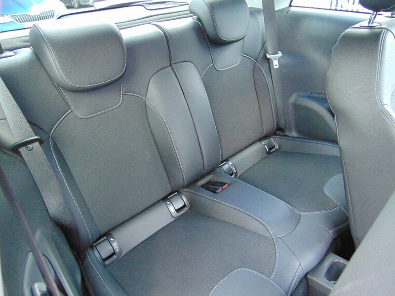 Used Vauxhall ADAM 2016 for sale - 77042361: Photo 18