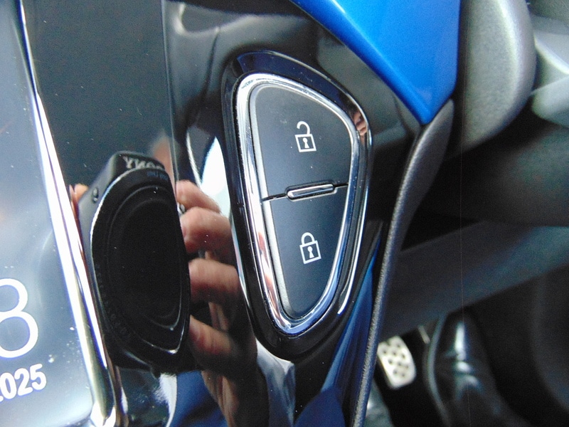 Used Vauxhall ADAM 2016 for sale - 77042361: Photo 32