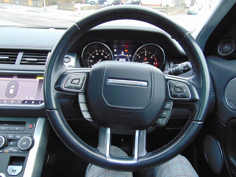 Used Land Rover Range Rover Evoque 2017 for sale - 77076930: Photo 31