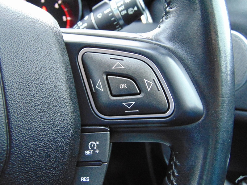 Used Land Rover Range Rover Evoque 2017 for sale - 77076930: Photo 33