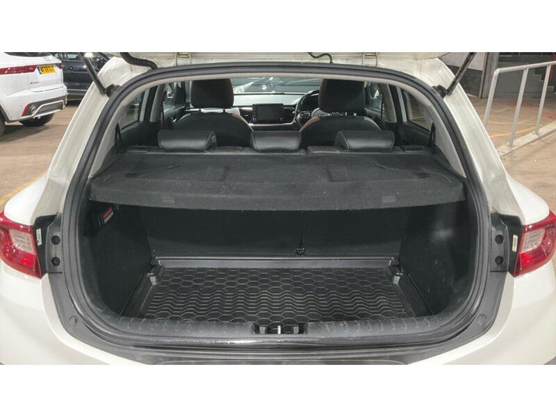 Used Kia Stonic 2019 for sale - 77213152: Photo 15