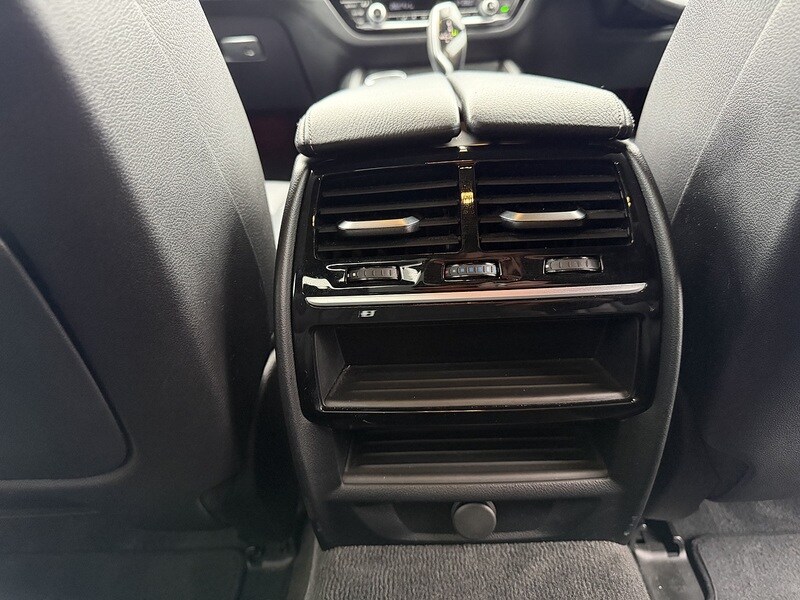 Used BMW 5 Series 2019 for sale - 77042404: Photo 40