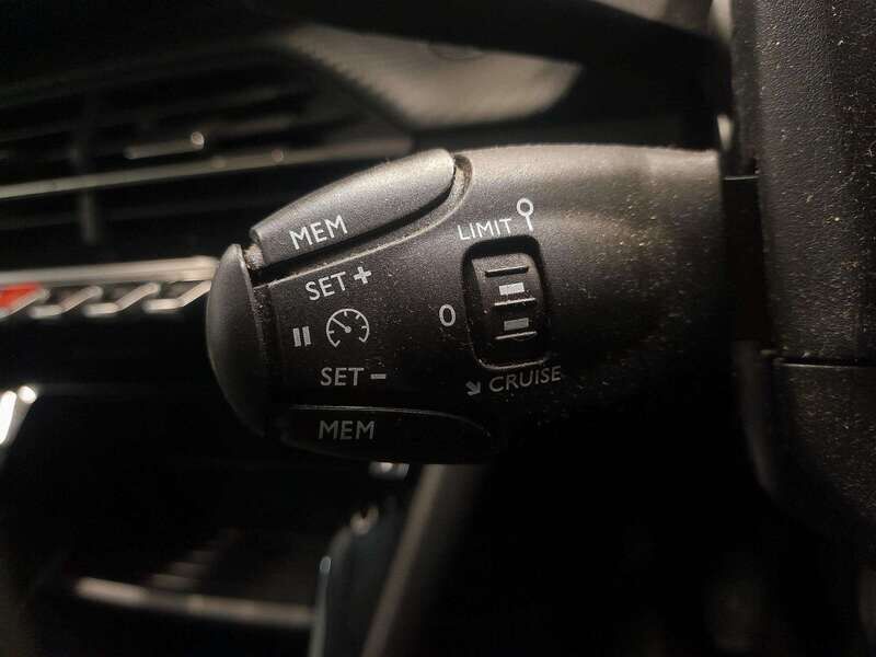 Used Peugeot 2008 2022 for sale - 77814128: Photo 18