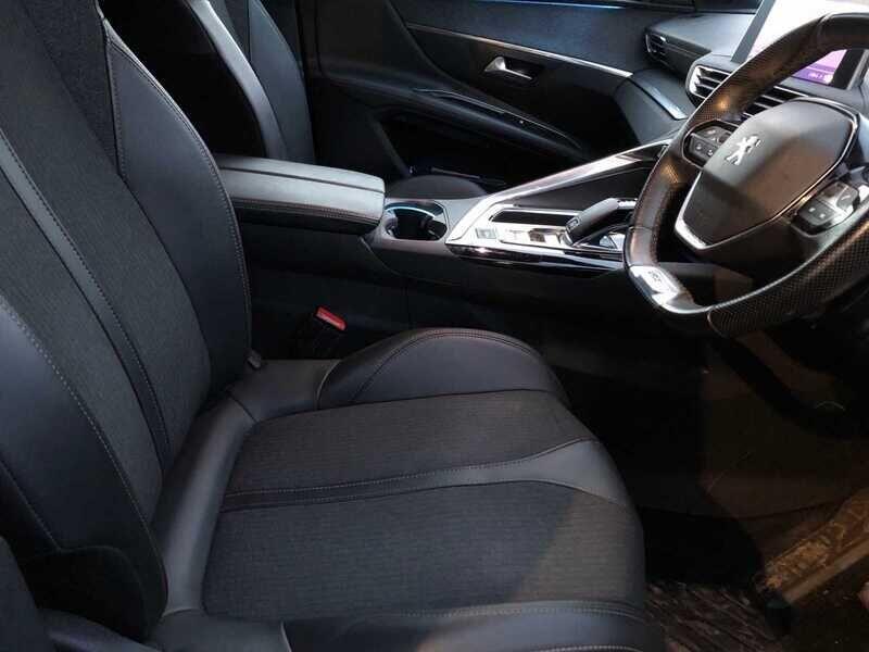 Used Peugeot 3008 2020 for sale - 76865491: Photo 4