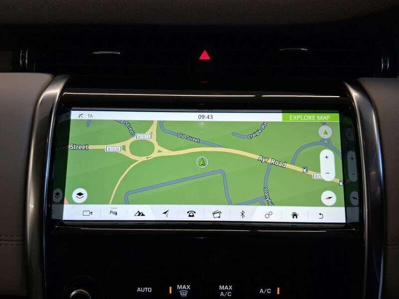 Used Land Rover Discovery Sport 2020 for sale - 76294829: Photo 21