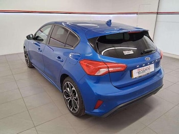 Used Ford Focus 2022 for sale - 76138157: Photo 4