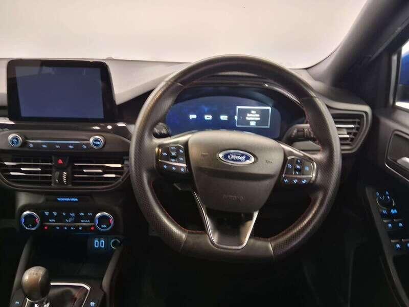 Used Ford Focus 2022 for sale - 76138157: Photo 9