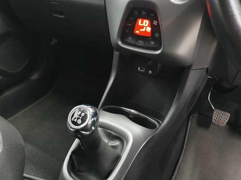 Used Toyota AYGO 2020 for sale - 76473216: Photo 17