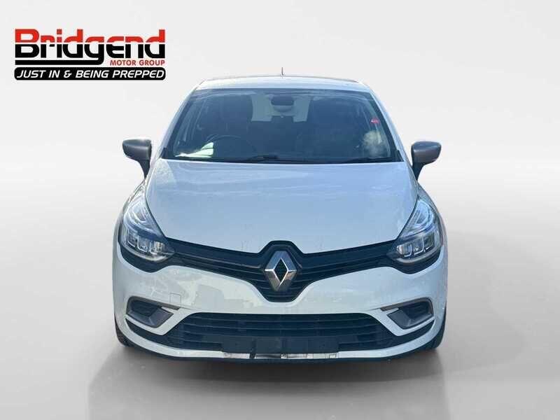 Used Renault Clio 2019 for sale - 76360429: Photo 2