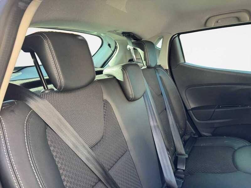 Used Renault Clio 2019 for sale - 76360429: Photo 6