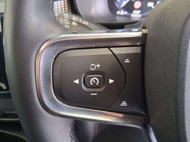 Used Volvo XC40 2021 for sale - 77050721: Photo 21