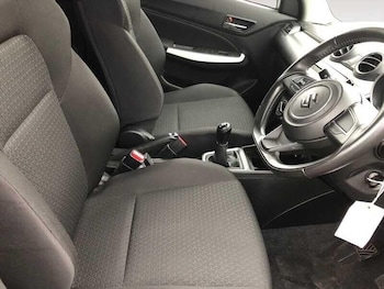 Used Suzuki Swift 2019 for sale - 76174606: Photo