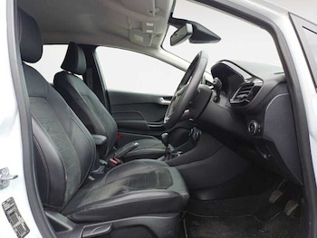 Used Ford Fiesta 2023 for sale - 78906070: Photo