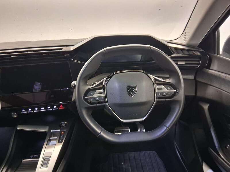 Used Peugeot 308 2023 for sale - 77050621: Photo 9