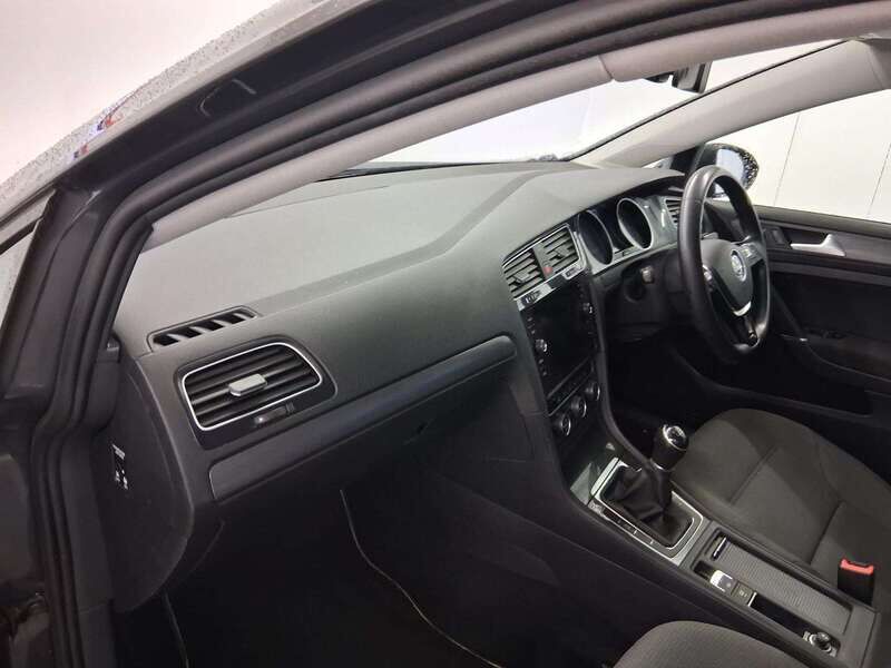 Used Volkswagen Golf 2020 for sale - 77814443: Photo 13