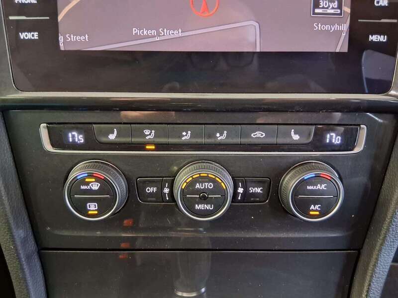 Used Volkswagen Golf 2020 for sale - 77814443: Photo 20
