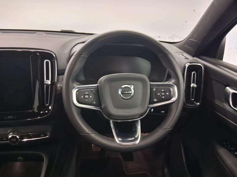 Used Volvo XC40 2021 for sale - 76336854: Photo 9