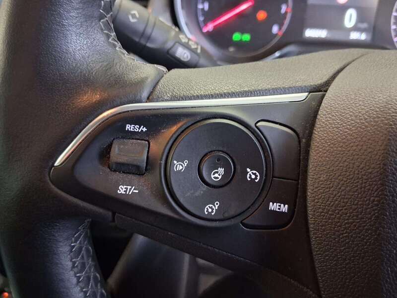 Used Vauxhall Crossland 2022 for sale - 77182243: Photo 21