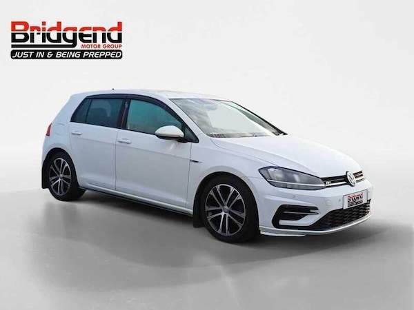 Used Volkswagen Golf 2019 for sale - 76136652: Photo 1