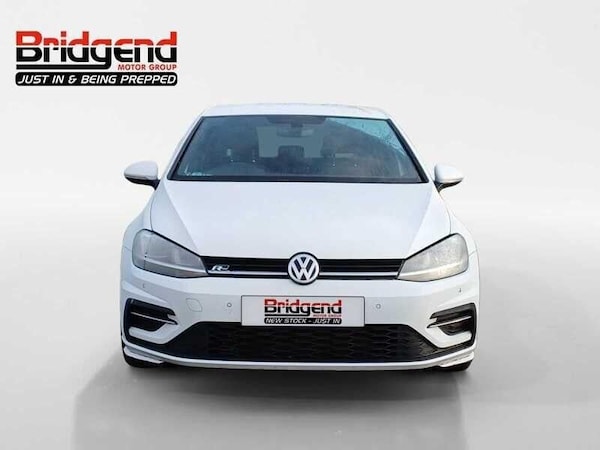 Used Volkswagen Golf 2019 for sale - 76136652: Photo 2
