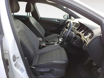 Used Volkswagen Golf 2019 for sale - 76136652: Photo 4