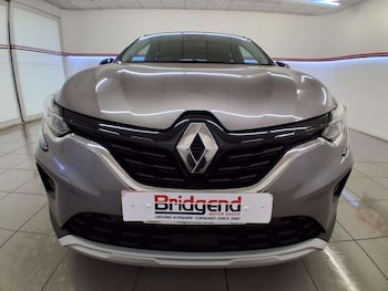 Used Renault Captur 2021 for sale - 79309791: Photo