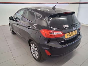 Used Ford Fiesta 2021 for sale - 79309990: Photo