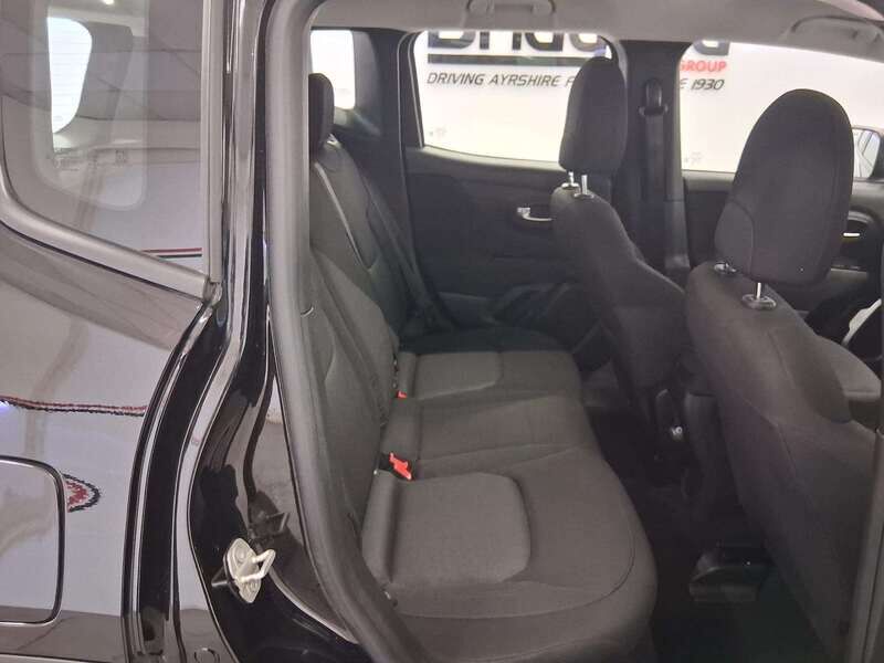 Used Jeep Renegade 2021 for sale - 77050691: Photo 12