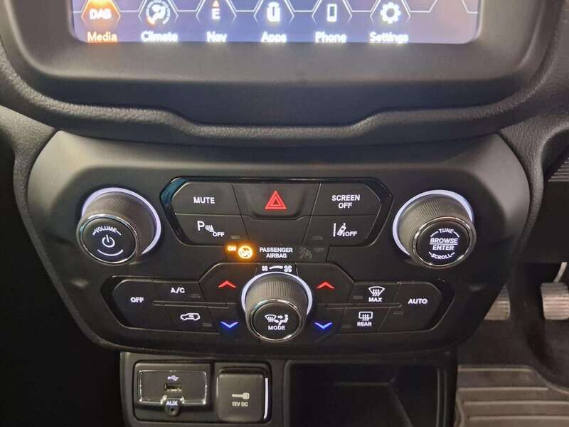 Used Jeep Renegade 2021 for sale - 77050691: Photo 19