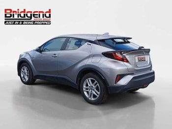 Used Toyota C-HR 2020 for sale - 78454881: Photo
