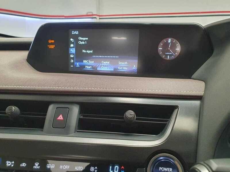 Used Lexus UX for sale - 76472520: Photo 17