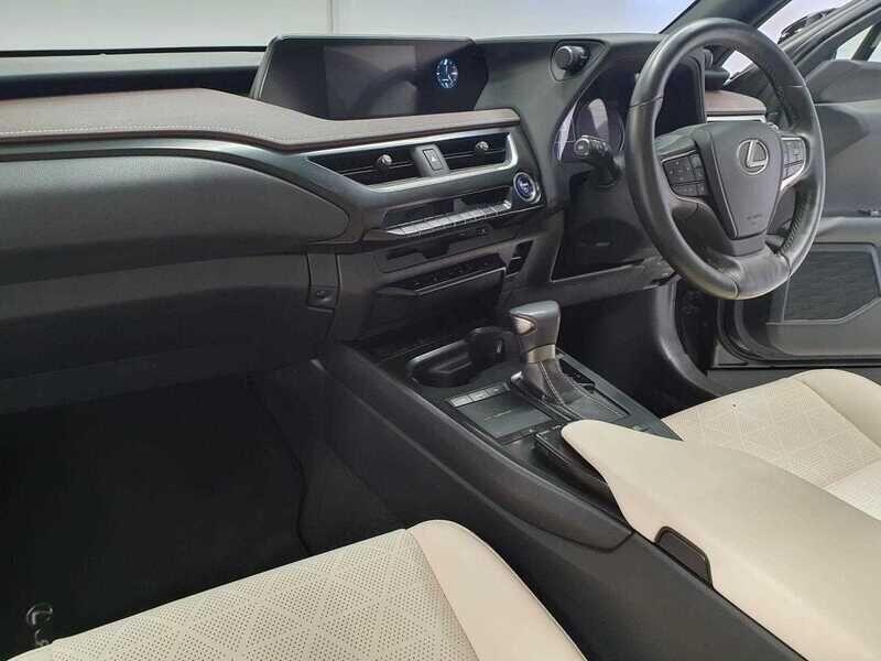 Used Lexus UX for sale - 76472520: Photo 24