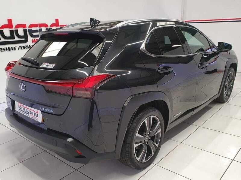 Used Lexus UX for sale - 76472520: Photo 6