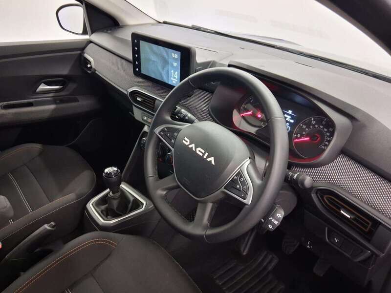 Used Dacia Sandero Stepway 2023 for sale - 77814078: Photo 9