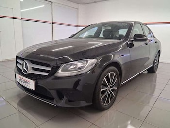 Used Mercedes-Benz C Class 2019 for sale - 77591635: Photo