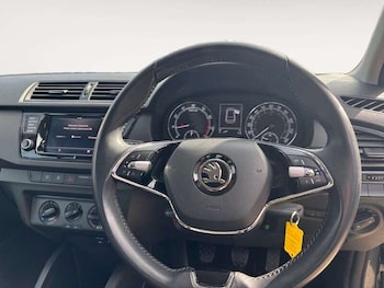 Used Skoda Fabia 2021 for sale - 77814041: Photo