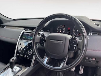 Used Land Rover Discovery Sport 2019 for sale - 77247563: Photo