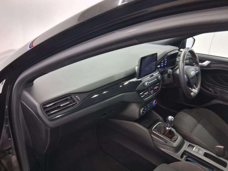 Used Ford Focus 2020 for sale - 77114304: Photo 13