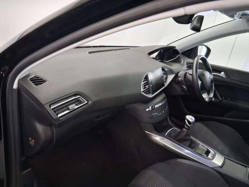 Used Peugeot 308 2020 for sale - 76136061: Photo 14