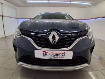 Used Renault Captur 2021 for sale - 77050711: Photo