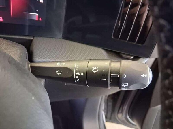 Used Vauxhall Astra 2023 for sale - 76175579: Photo 22