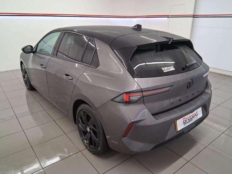 Used Vauxhall Astra 2023 for sale - 76175579: Photo 4